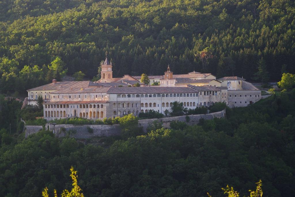 Agriturismo Di Charme Erbadoro Alvito Exteriör bild